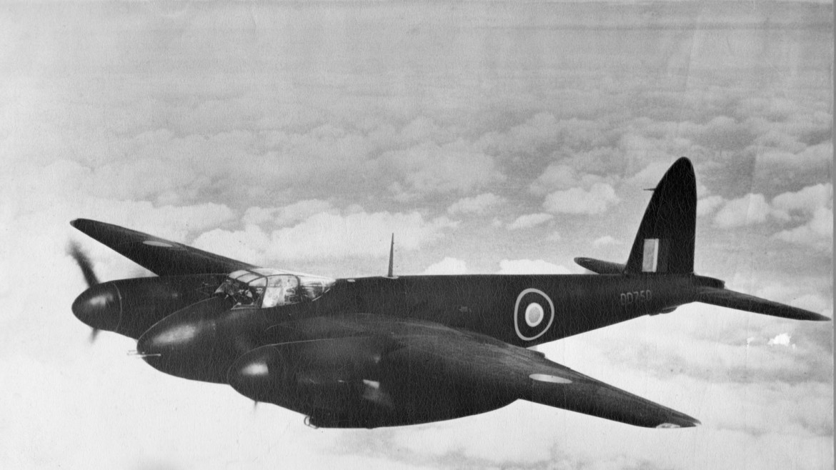 25_archive-image-of-a-de-havilland-d.h.98-mosquito-in-its-nightfighter ...