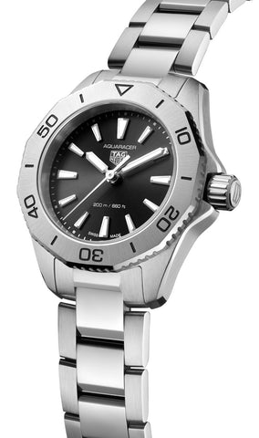 TAG Heuer Aquaracer Professional 200 WBP1410.BA0622 with black dial, steel case, and dodecagonal bezel. A stylish and robust women’s watch for Christmas 2024.